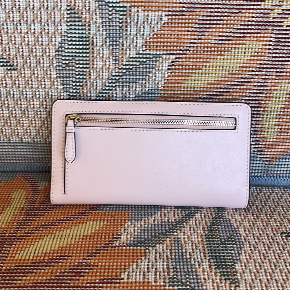 Kate Spade Schuyler Large Slim Bifold Wallet Clutch 
Chalk Pink 
NWT - Picture 12 of 16